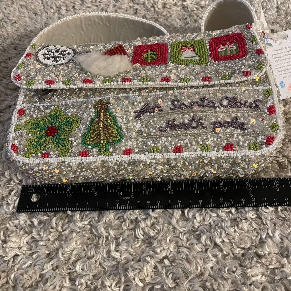 🎄 NEW Hand-Beaded Christmas Handbag | Handmade in India - Picture 7 of 8